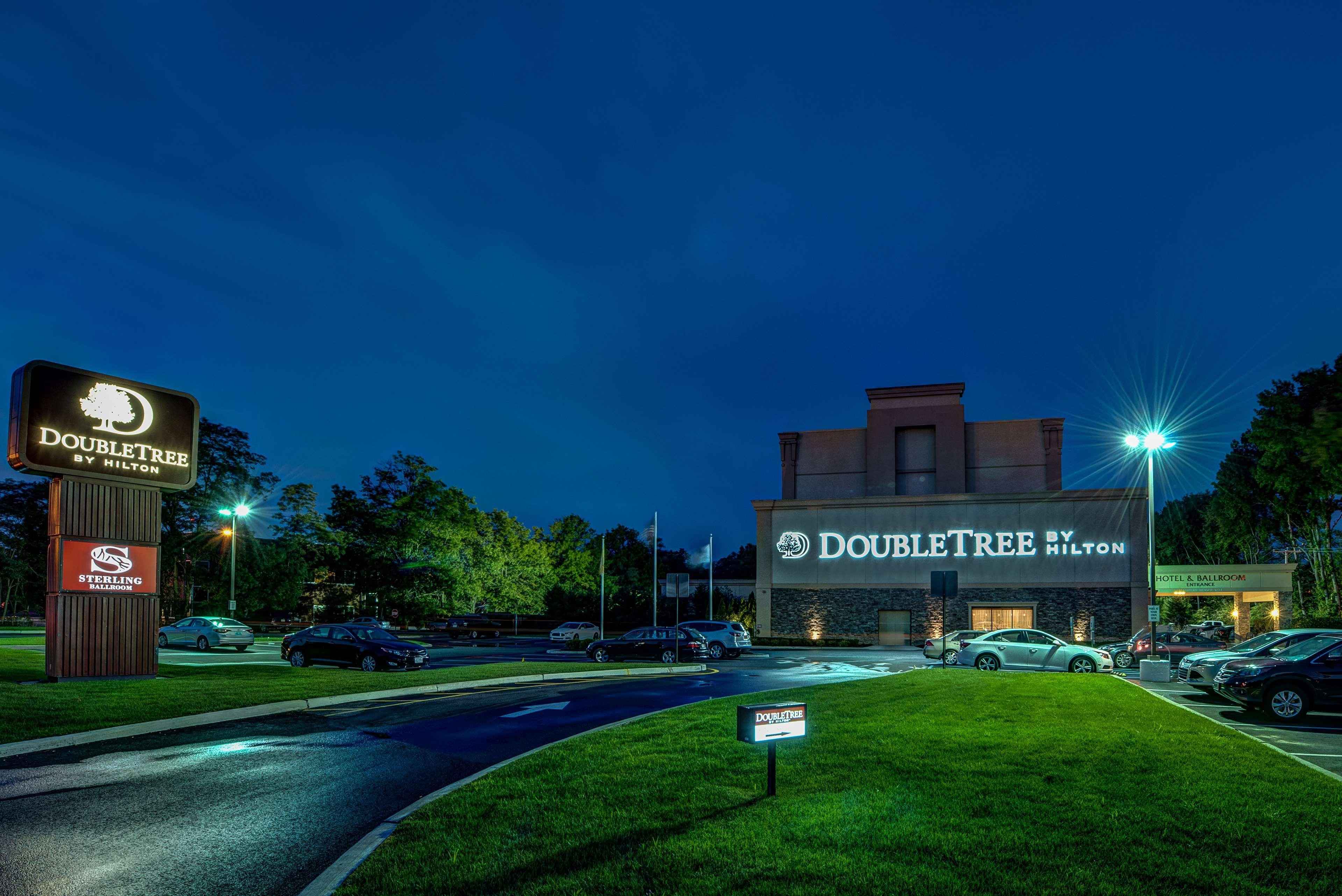 Doubletree By Hilton Tinton Falls-Итонтаун Экстерьер фото