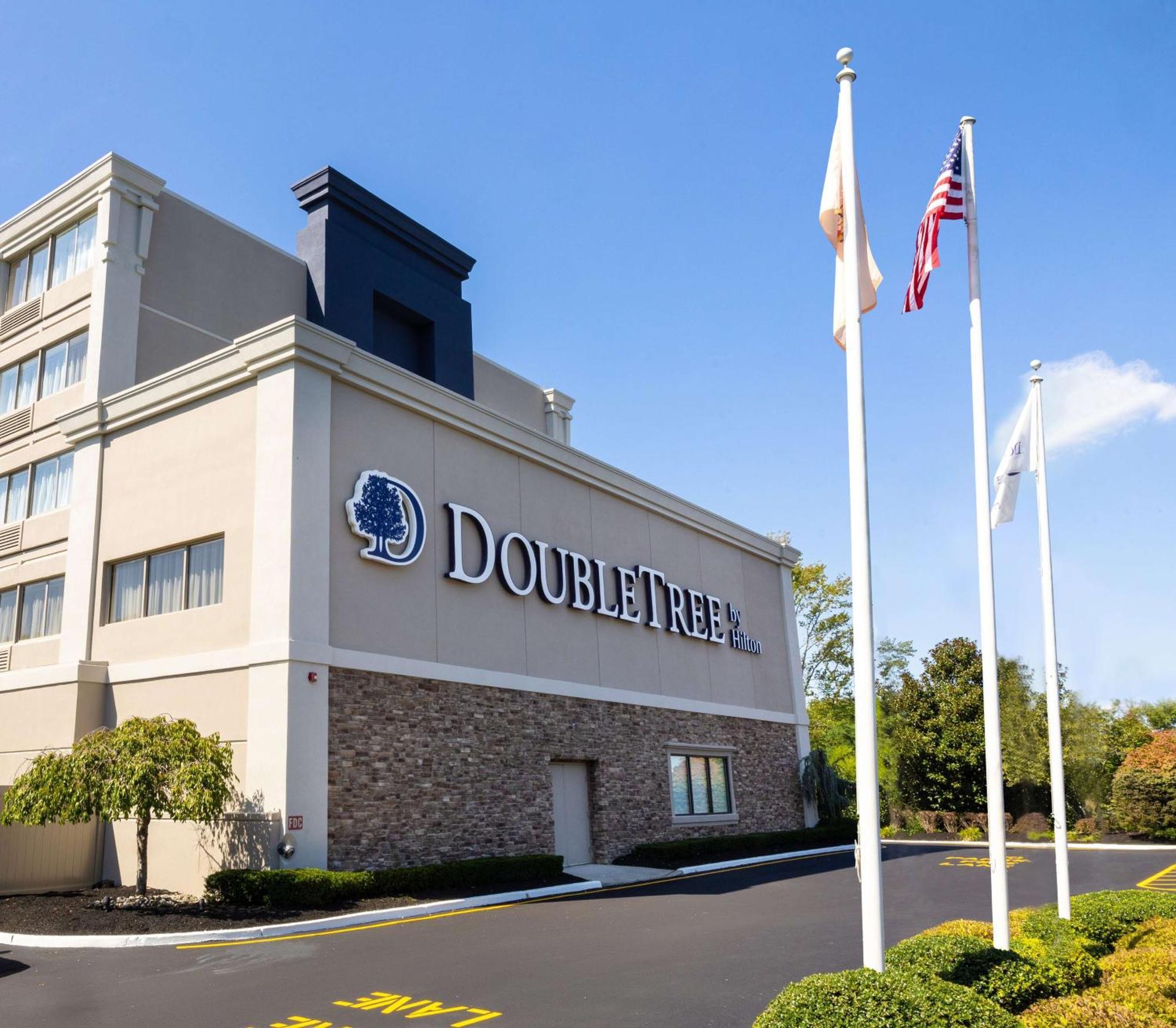 Doubletree By Hilton Tinton Falls-Итонтаун Экстерьер фото