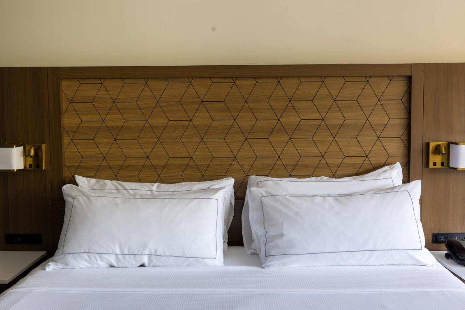 Doubletree By Hilton Tinton Falls-Итонтаун Экстерьер фото