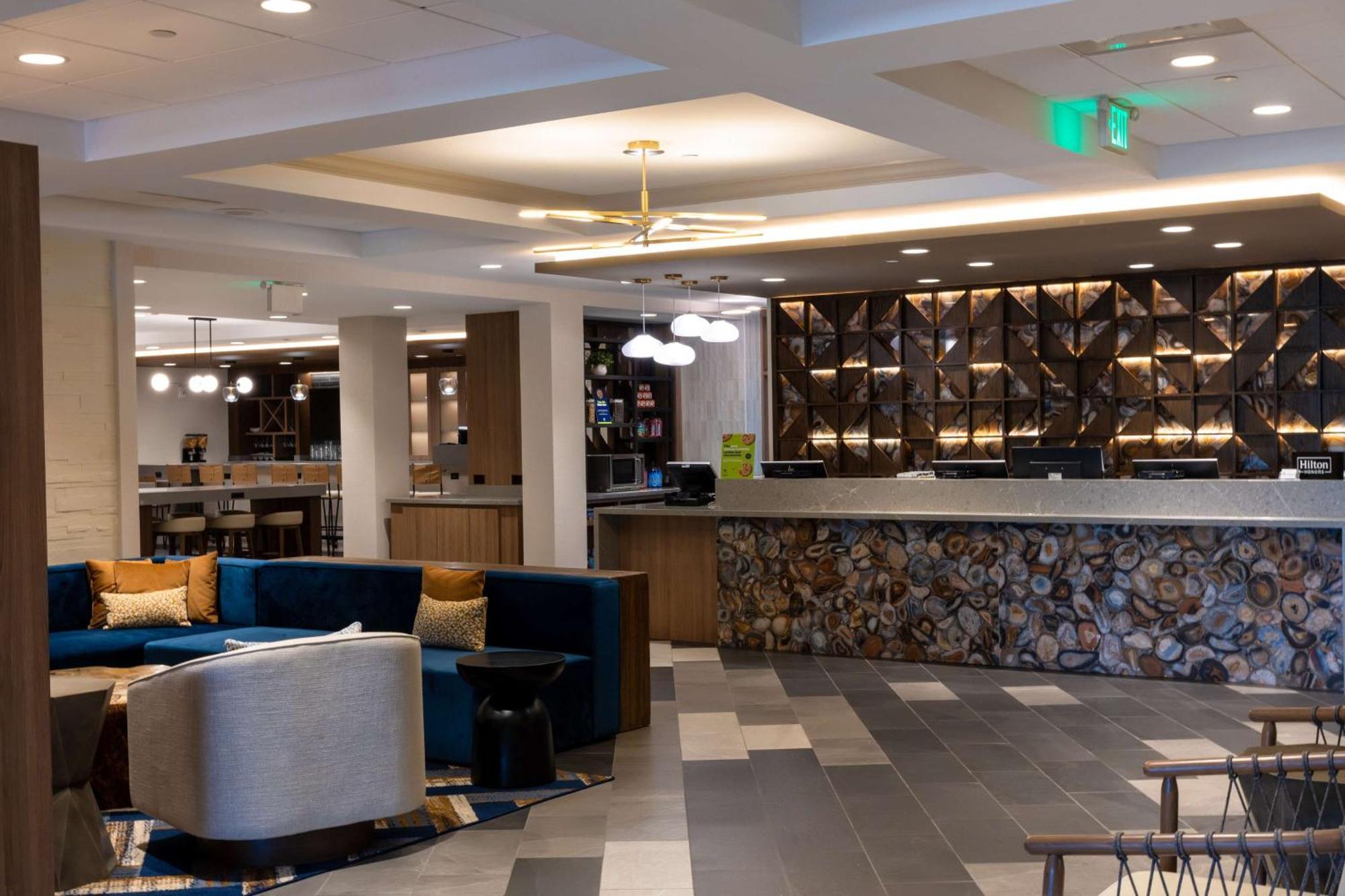 Doubletree By Hilton Tinton Falls-Итонтаун Экстерьер фото