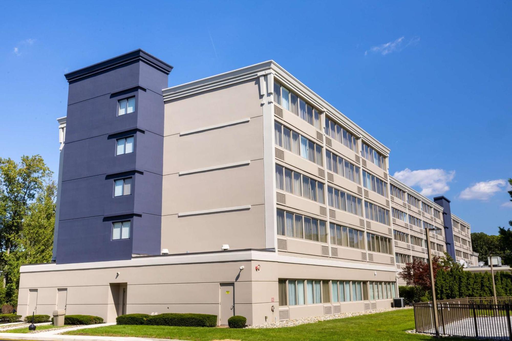 Doubletree By Hilton Tinton Falls-Итонтаун Экстерьер фото